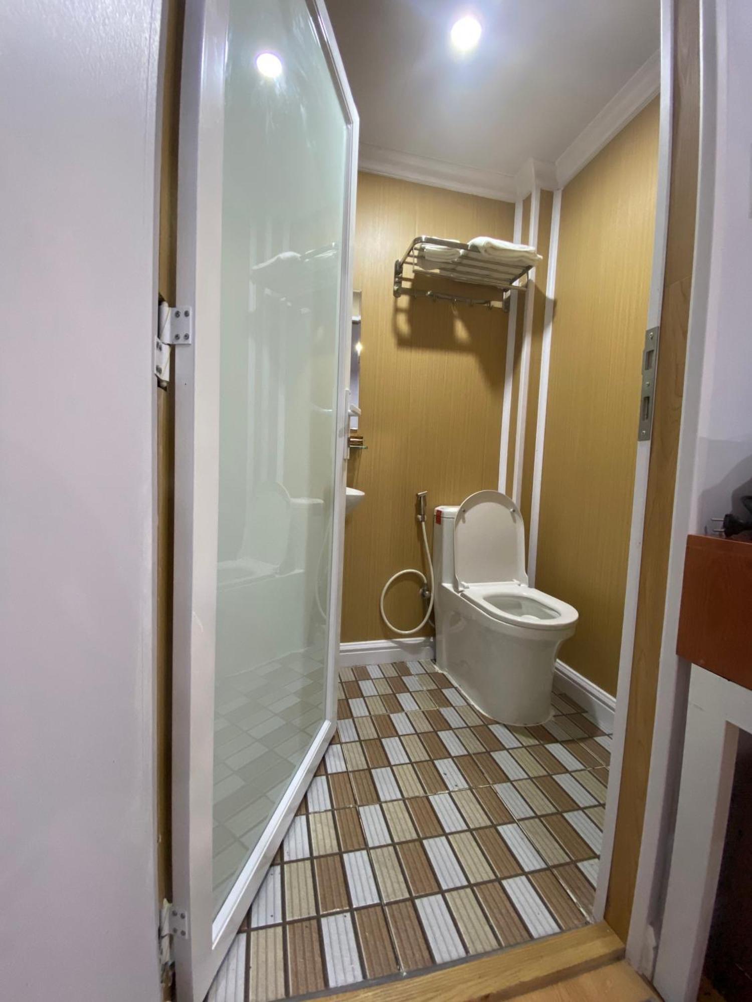 Motel Happy House Bac Lieu Bagian luar foto